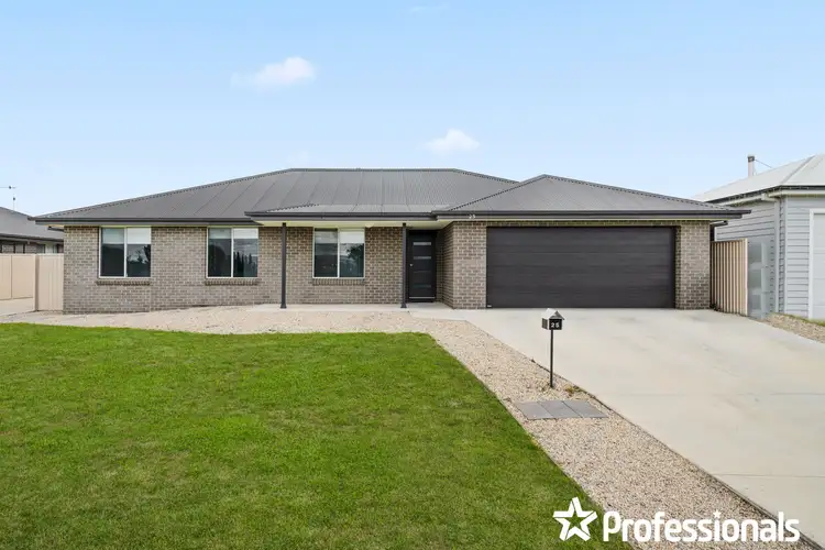 25 Maxwell Drive, Eglinton NSW 2795