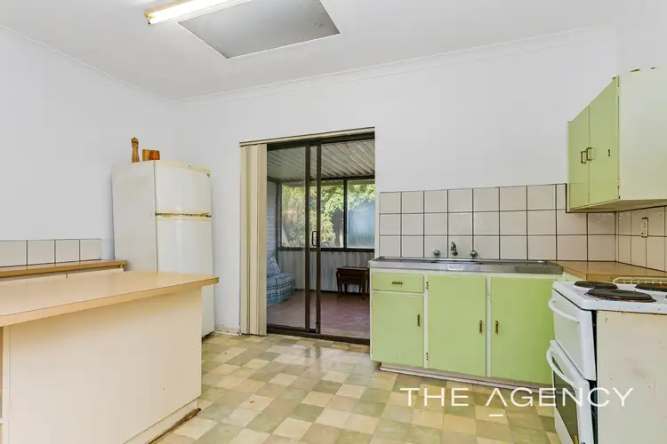 Sixth view of Homely house listing, 28 Simons Street, Coolbellup WA 6163