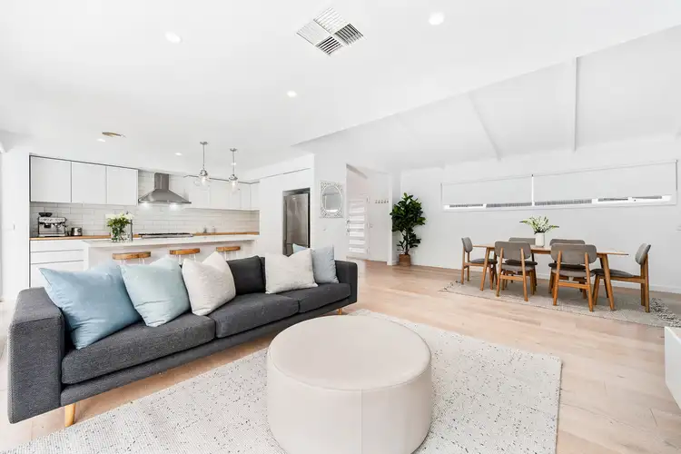 Fifth view of Homely house listing, 6 Camelot Court, Mount Eliza VIC 3930