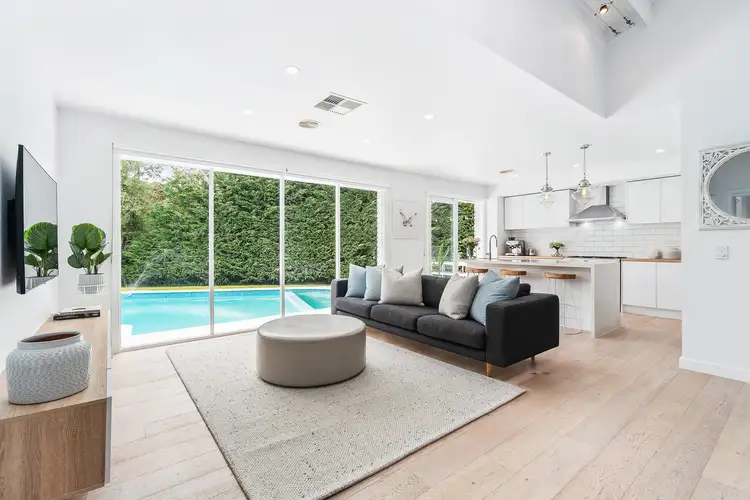 Sixth view of Homely house listing, 6 Camelot Court, Mount Eliza VIC 3930