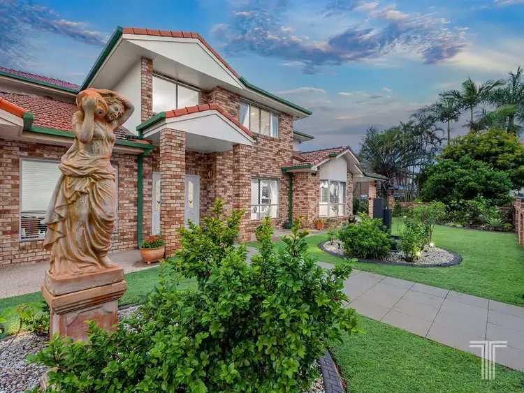 Second view of Homely house listing, 2 Oppermann Place, Carindale QLD 4152