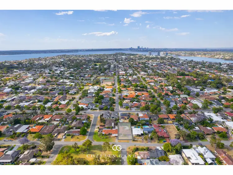 Fifth view of Homely house listing, 4 Hewitt Way, Booragoon WA 6154