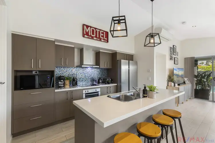 Fifth view of Homely house listing, 2/105 Haslewood Crescent, Meridan Plains QLD 4551