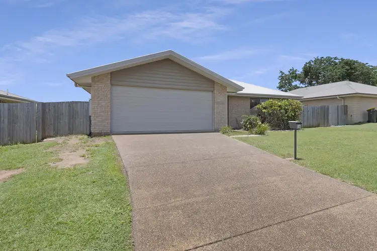 16 Hintz Street, Branyan QLD 4670