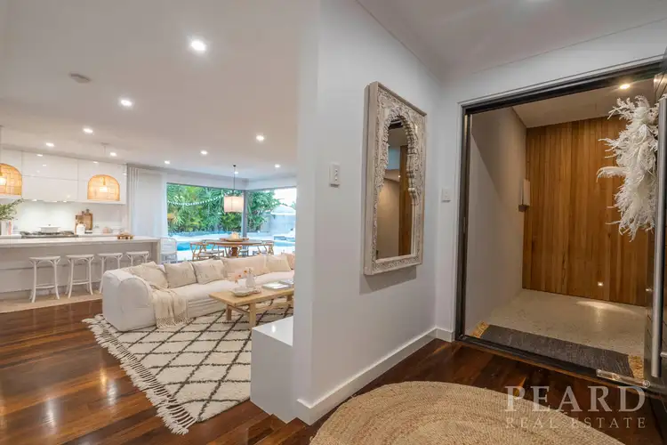 3 Eucalypt Court, Duncraig WA 6023
