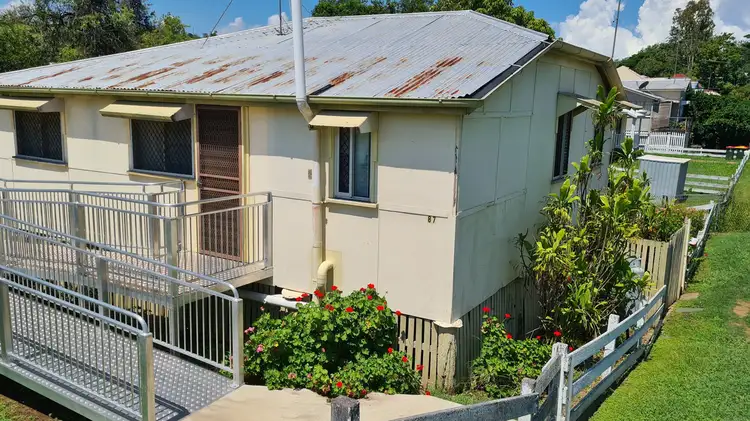 87 East Street, Mount Morgan QLD 4714
