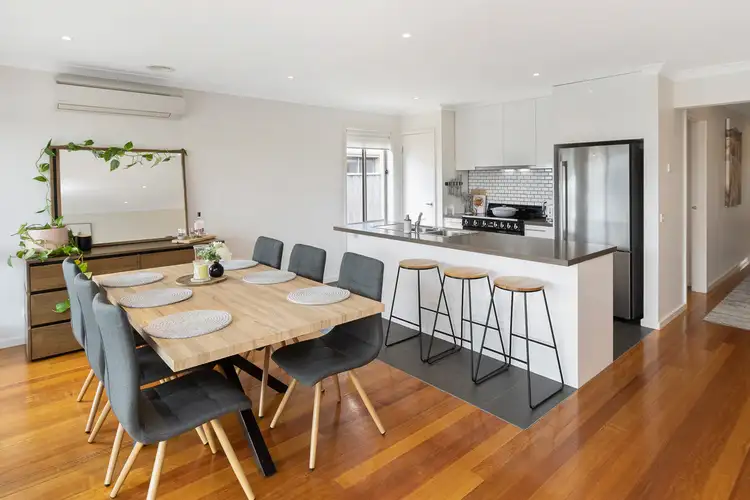 Fifth view of Homely house listing, 5 Malua Circuit, Sandhurst VIC 3977