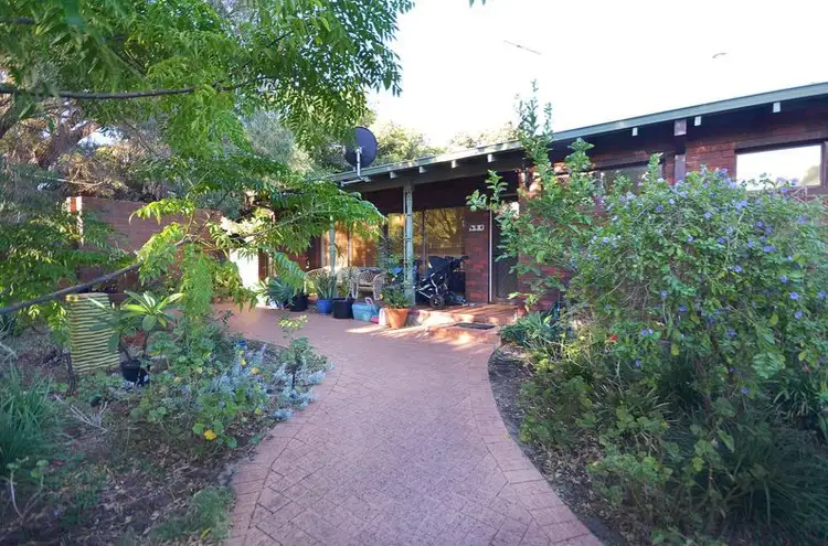 115 Milverton Avenue