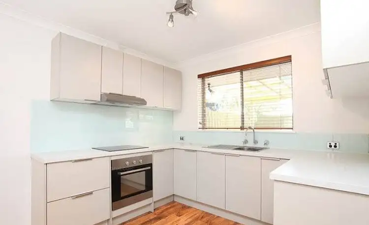 4B Noetia Court, Heathridge WA 6027