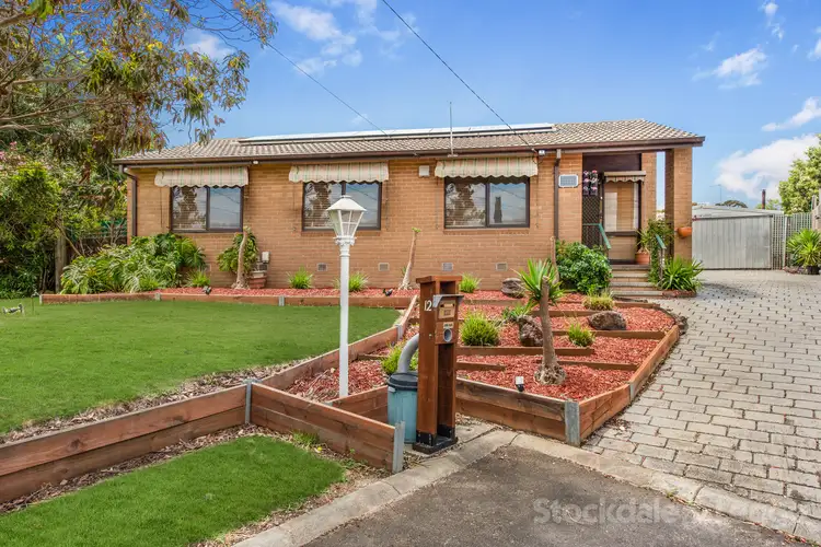 12 Mallory Court, Cranbourne VIC 3977