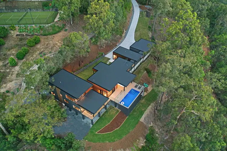 34 Glenrowan Drive, Tallai QLD 4213