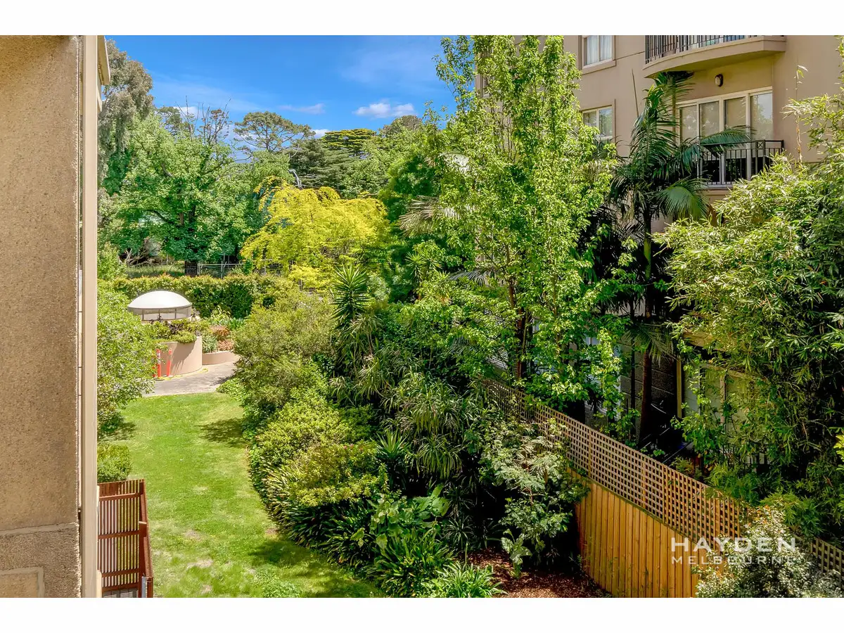 Main view of Homely apartment listing, 11/27 Queens Road, Melbourne VIC 3000