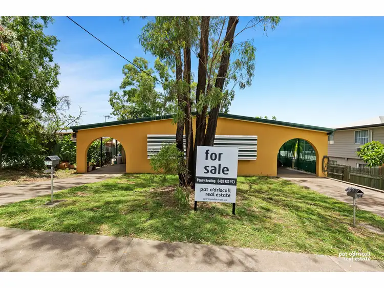 1&2/274 Carlton Street, Kawana QLD 4701
