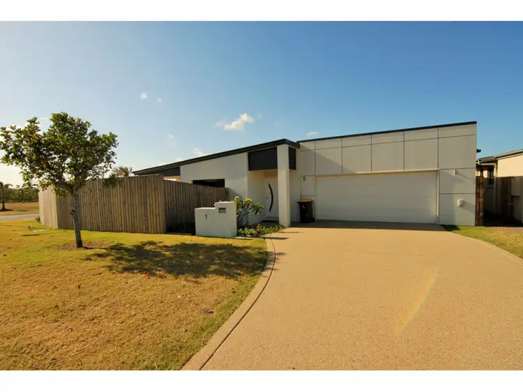 2/1 Cypress Street, Yeppoon QLD 4703