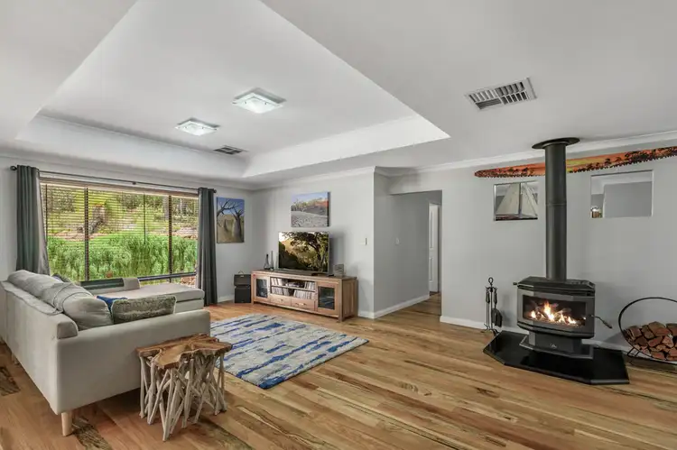Sixth view of Homely house listing, 8 Devonleigh Street, Bedfordale WA 6112