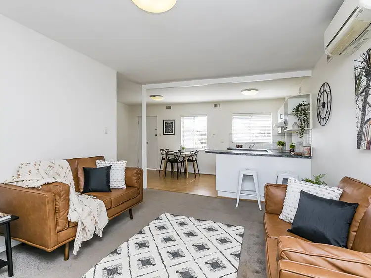 Fourth view of Homely unit listing, 1/32 Hastings Street, Scarborough WA 6019