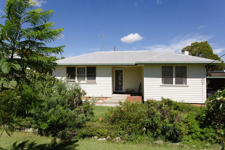 18 Roderick Street, Maclean NSW 2463