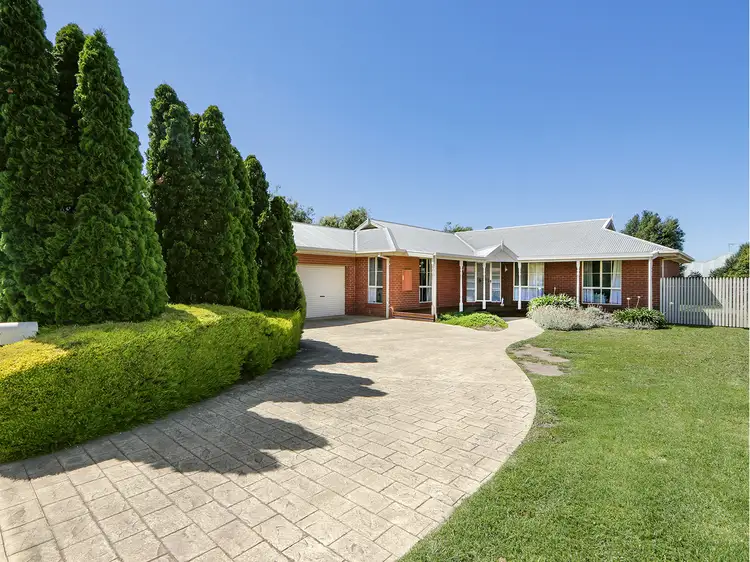70 Montgomery Street, Sale VIC 3850