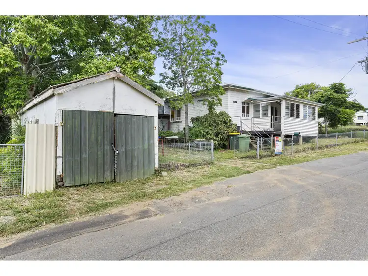 3 Neil Street, Mount Morgan QLD 4714