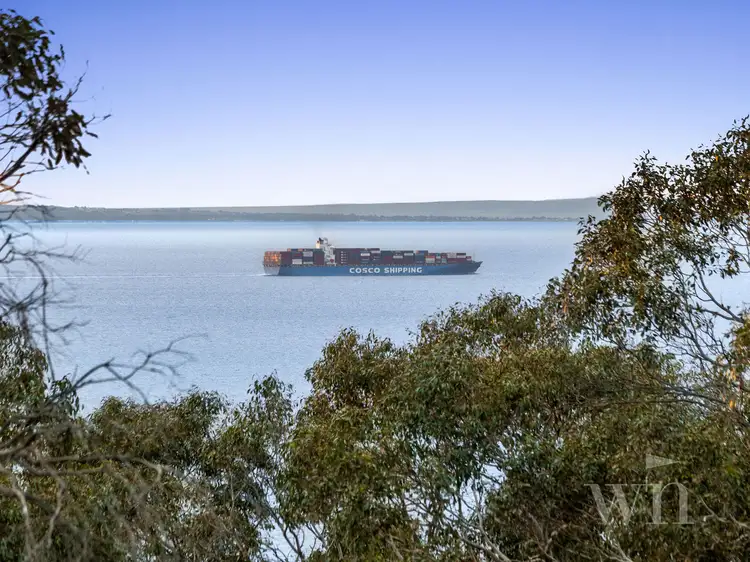 1 Robinson Street, Mount Martha VIC 3934