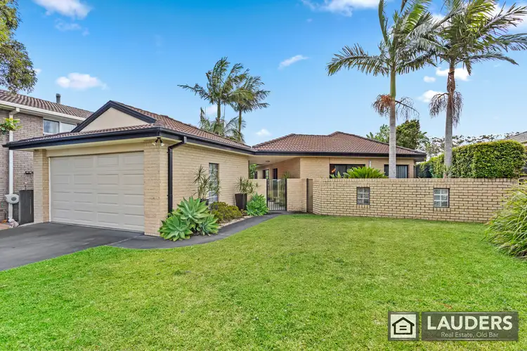 26 Wyden Street, Old Bar NSW 2430
