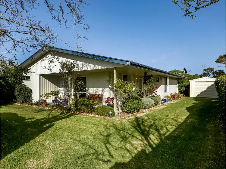 19 Irving Street, Seaspray VIC 3851