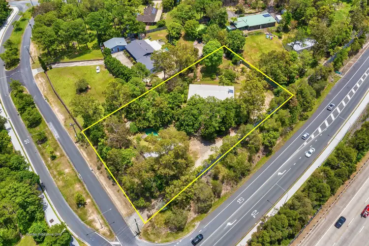 2 Entrance Road, Gaven QLD 4211