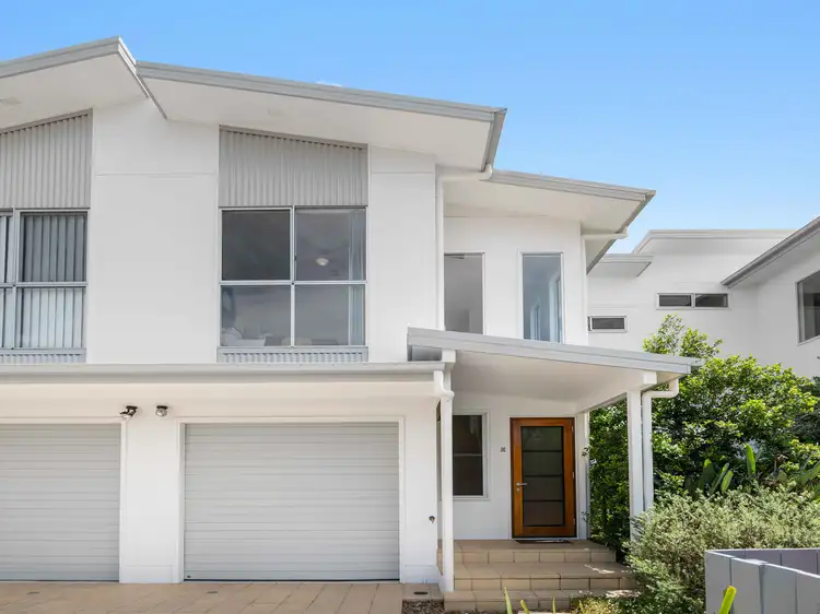 2/18 Ward Street, Indooroopilly QLD 4068