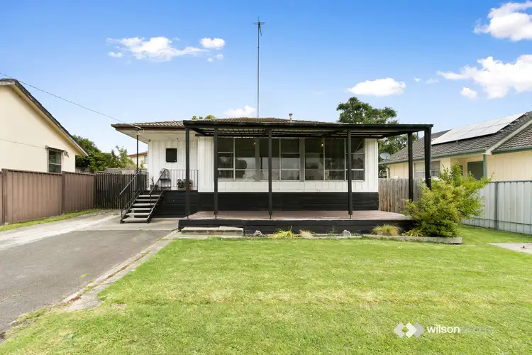 8 Little Crescent, Traralgon VIC 3844