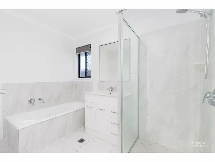 Fifth view of Homely house listing, 7 Jomarant Place, Kawana QLD 4701