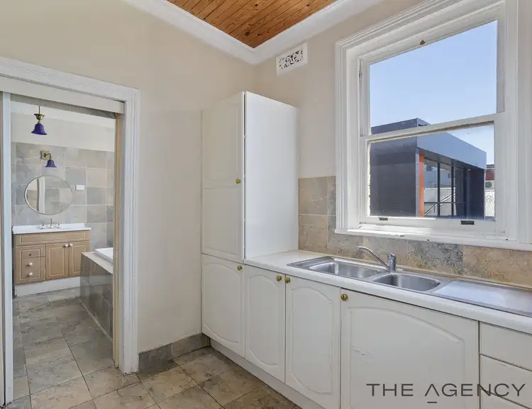 Fifth view of Homely apartment listing, 5/380 Newcastle Street, West Perth WA 6005