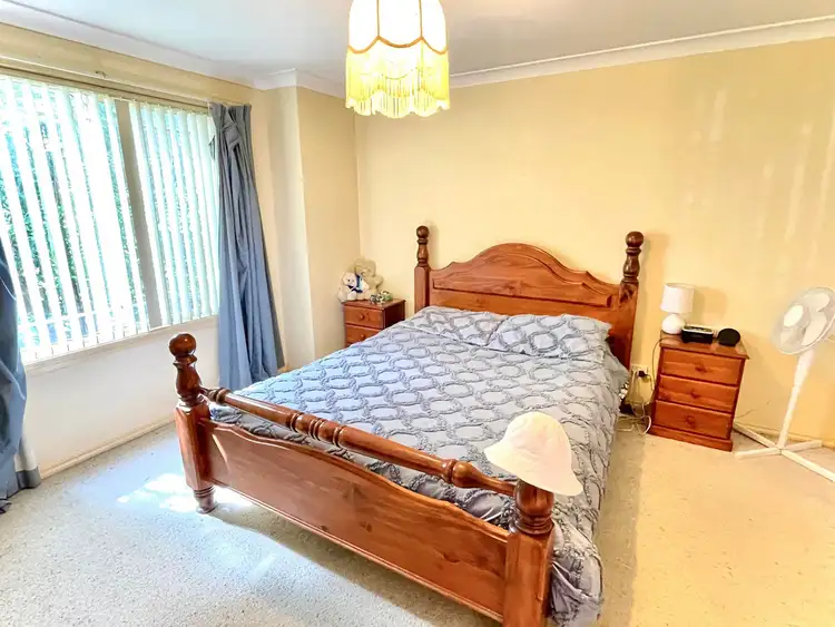Fifth view of Homely house listing, 10 Beverly Close, Goulburn NSW 2580