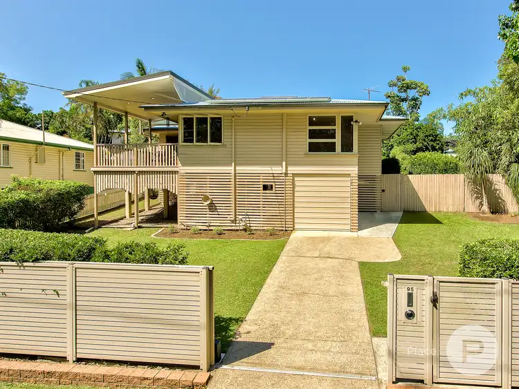 95 Pine Mountain Road, Holland Park QLD 4121