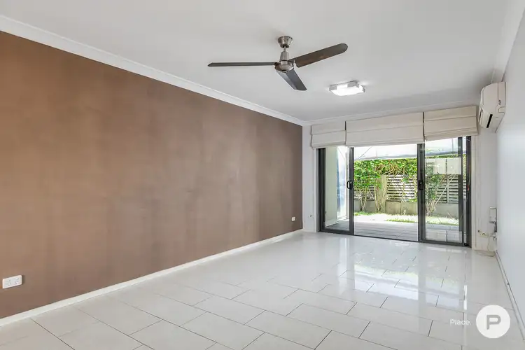 Fourth view of Homely unit listing, 2/60 Beatrice Terrace, Ascot QLD 4007