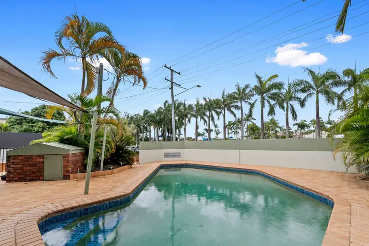 2/15 Landsborough Parade, Golden Beach QLD 4551