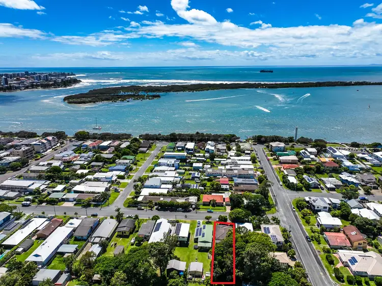 32 Cook Street, Golden Beach QLD 4551