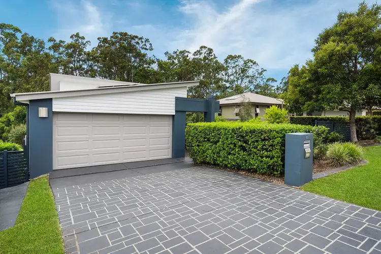 50 Cobb & Co Drive, Oxenford QLD 4210
