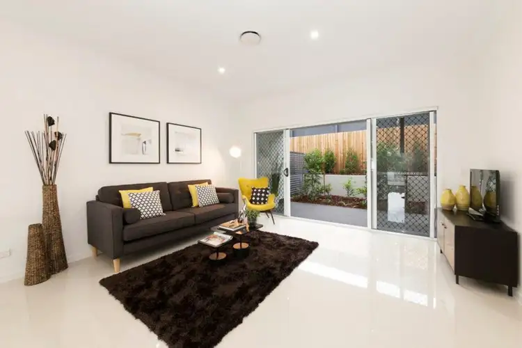 Fourth view of Homely townhouse listing, 2/27 Jerrold Street, Sherwood QLD 4075
