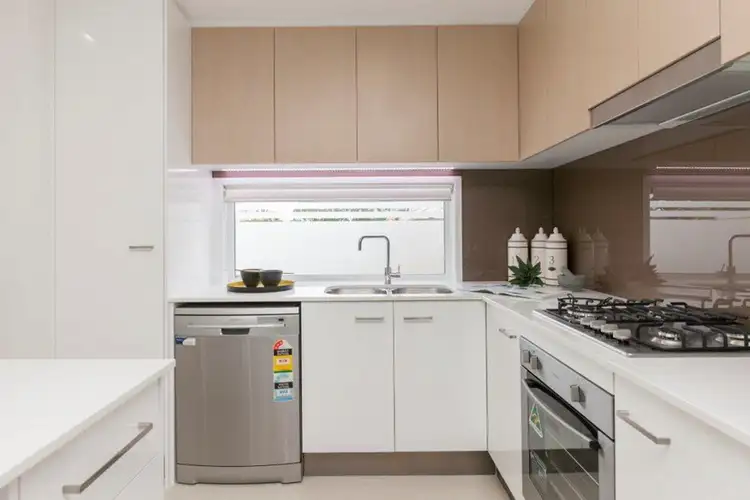 Fifth view of Homely townhouse listing, 2/27 Jerrold Street, Sherwood QLD 4075