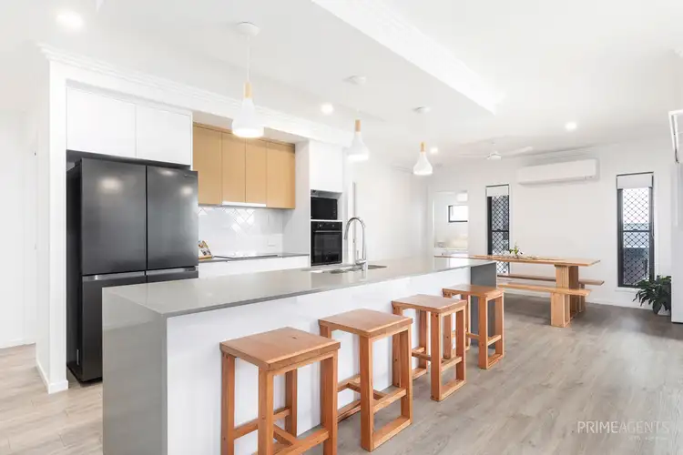 Second view of Homely house listing, 11 Canecutter Court, Kawungan QLD 4655