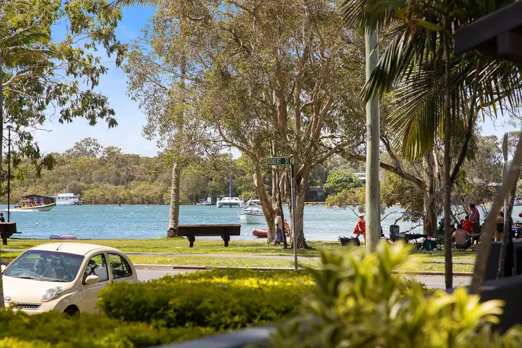 4/169 Gympie Terrace, Noosaville QLD 4566