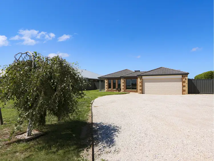 87 Cemetery Road, Sale VIC 3850