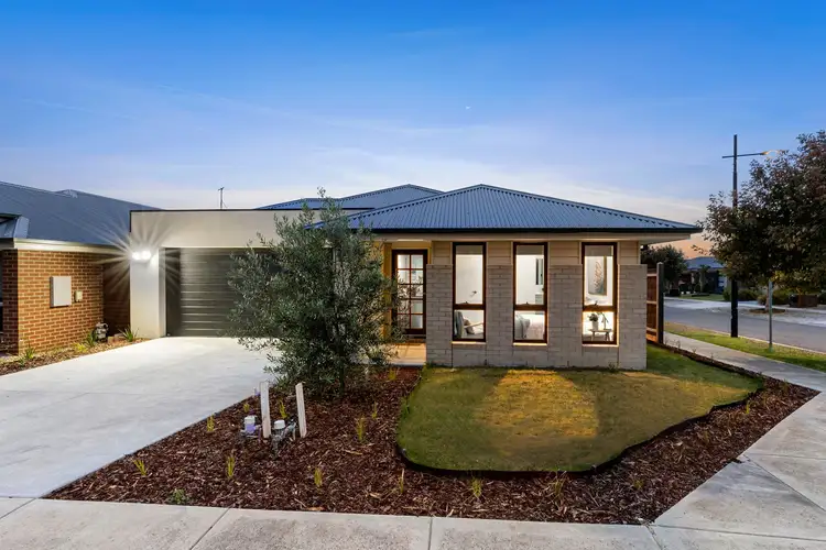 24-26 Noosa Circuit, Armstrong Creek VIC 3217