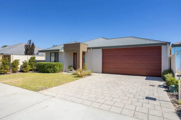 26 Clivia Heights, Sinagra WA 6065