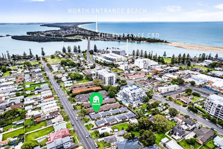 Second view of Homely villa listing, 1/38 Oakland, The Entrance NSW 2261