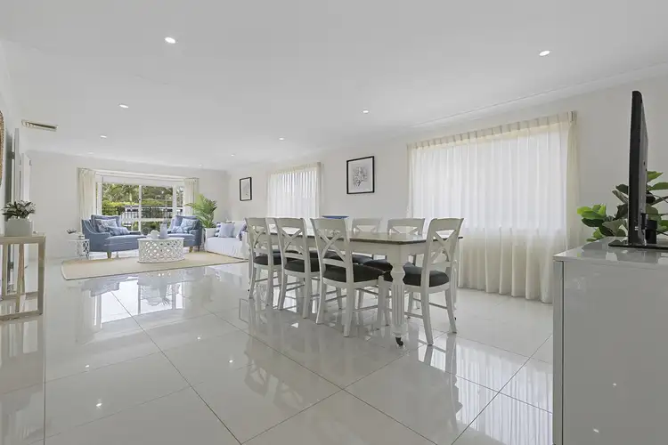 Sixth view of Homely house listing, 7 Waverney Court, Carindale QLD 4152