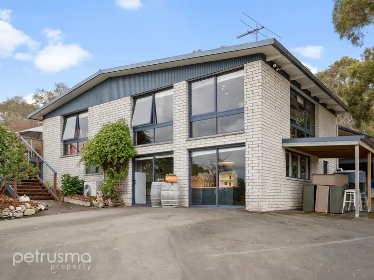 302 South Arm Road, Lauderdale TAS 7021