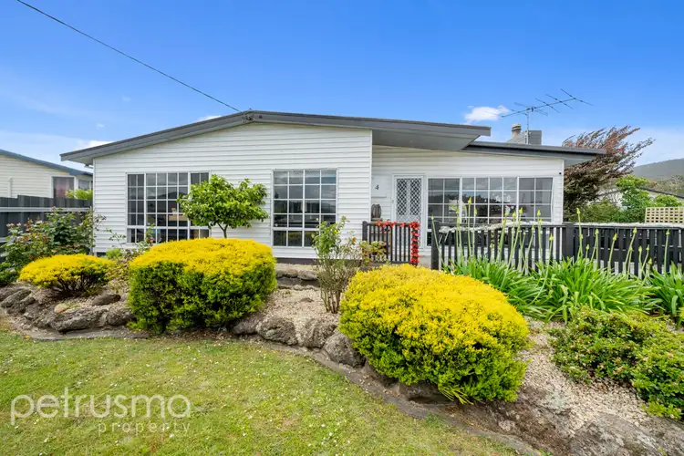 4 Warner Avenue, New Norfolk TAS 7140