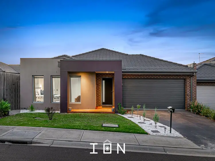 Main view of Homely house listing, 3 Sandview Place, Cranbourne VIC 3977