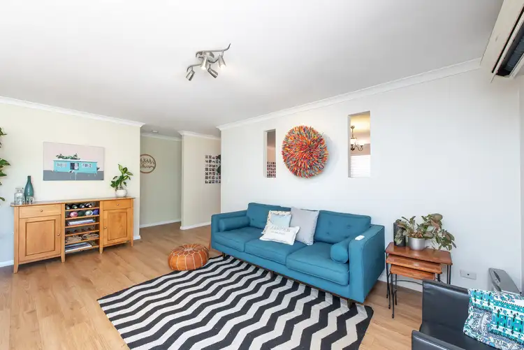 Sixth view of Homely house listing, 7 Delcomyn Place, Craigie WA 6025